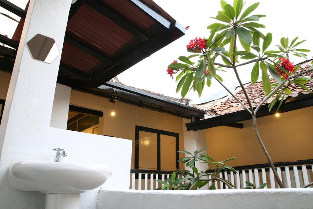 Layang Layang